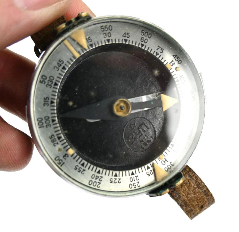 WorldWarCollectibles Russian WW2 Flight Compass 1941