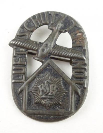 German RLB 'Reichsluftschutzbund' Donation Pin