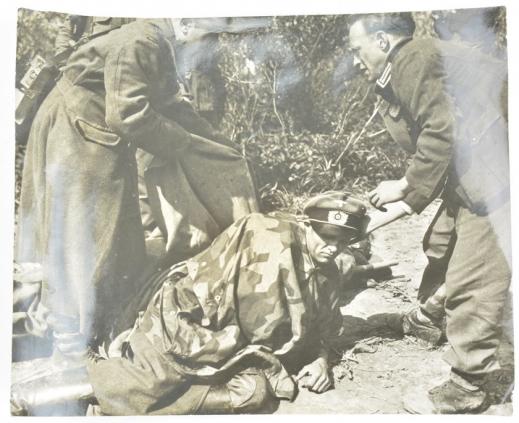 US Signal Corps /Press photo “German Captured Casualties”