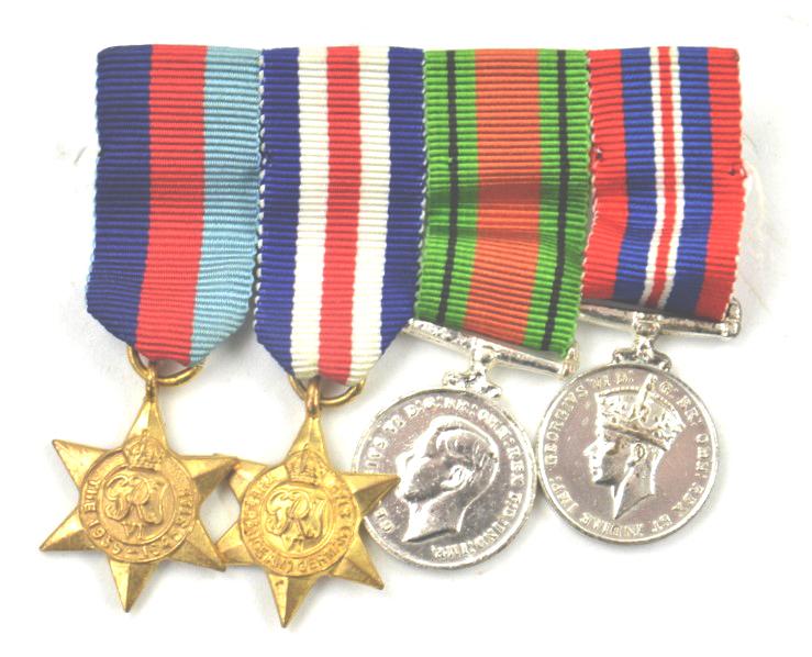 British WW2 Tinnie Medalbar