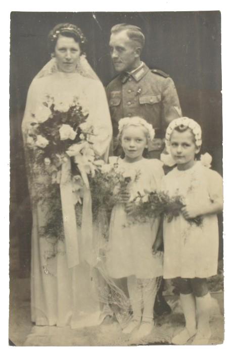 German WH Wedding Portrait Picture