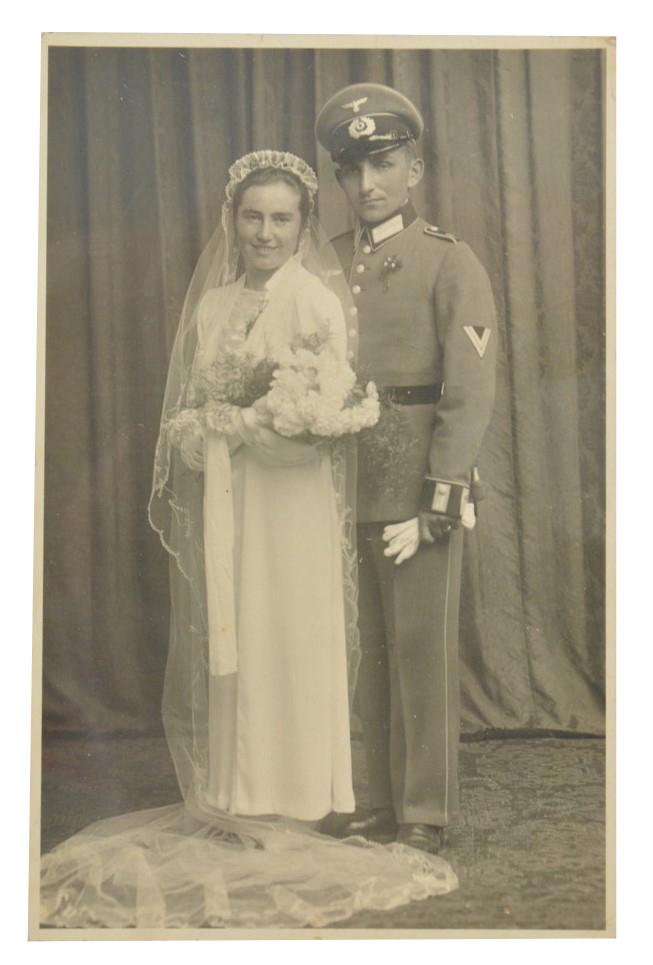 German WH Wedding Portrait Picture