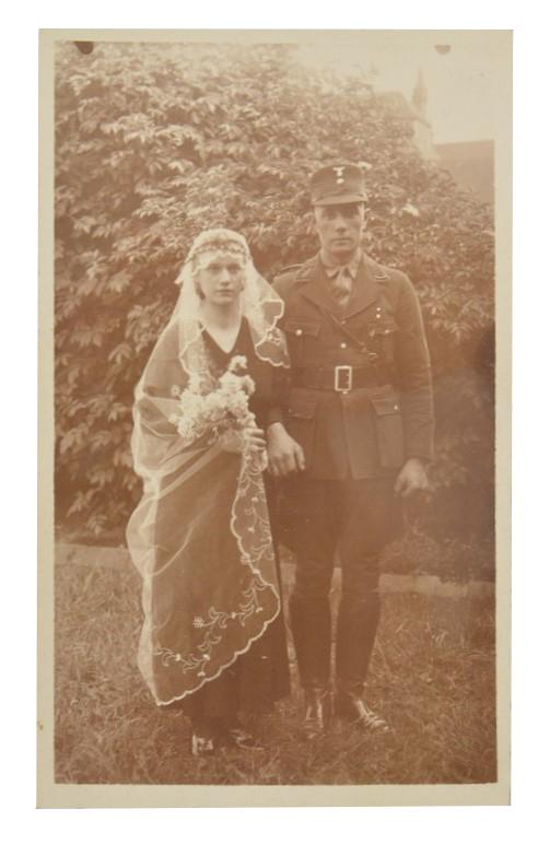 German SA Wedding Portrait Picture