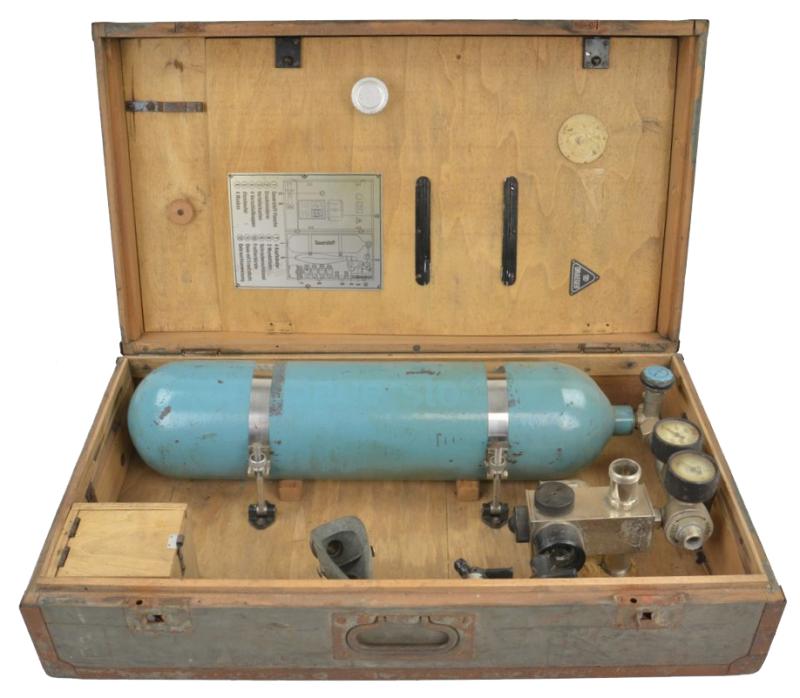 German WH Large Medical Oxygen Set