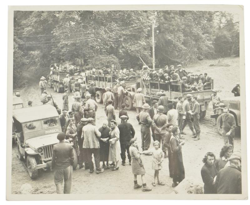 US WW2 ETO Press Photo 1944