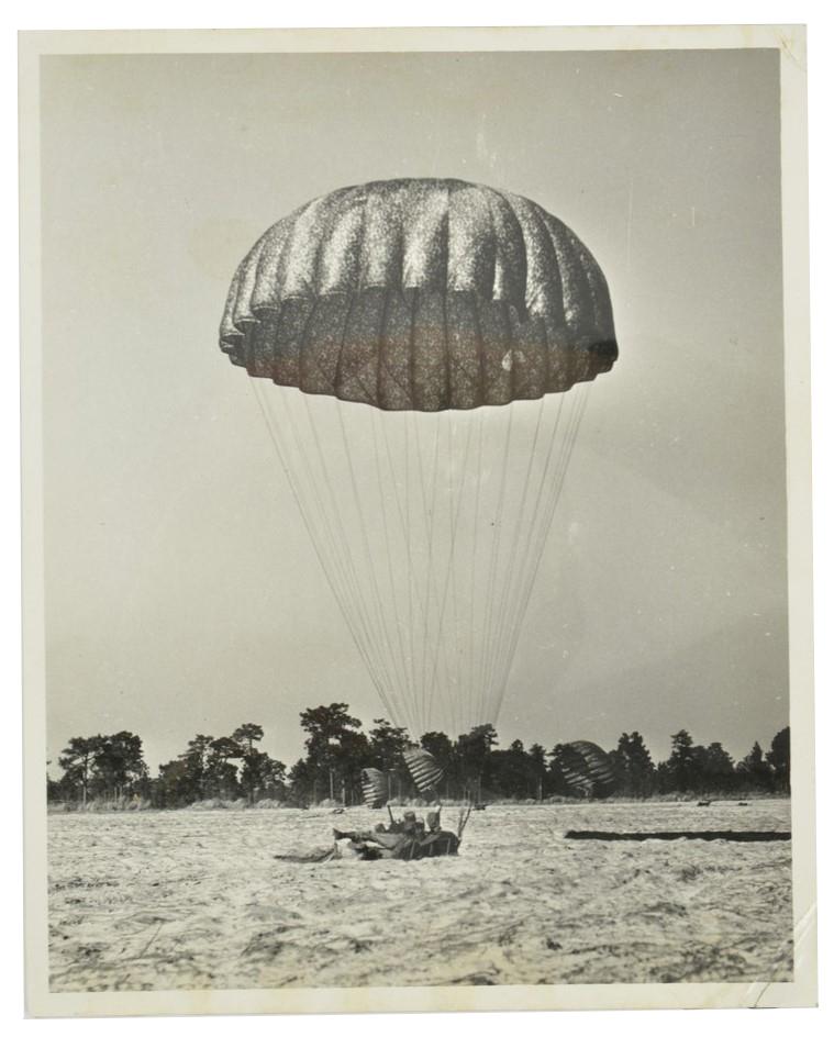 US WW2 Airborne Press Photo