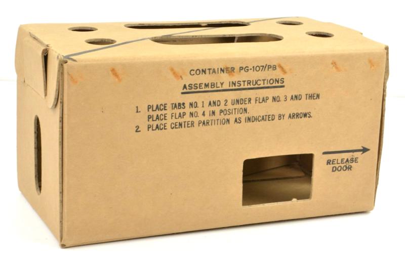 US WW2 Pigeon PG-107/PB Container