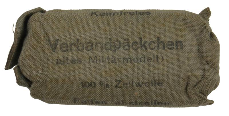 German WH First Aid Pack 1943