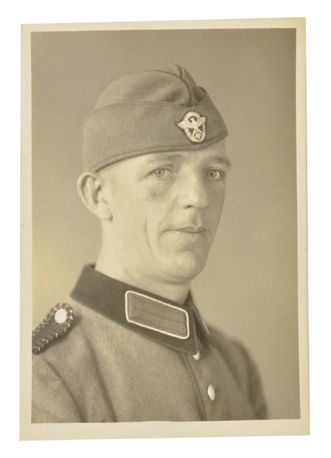 German Police Portrait Picture