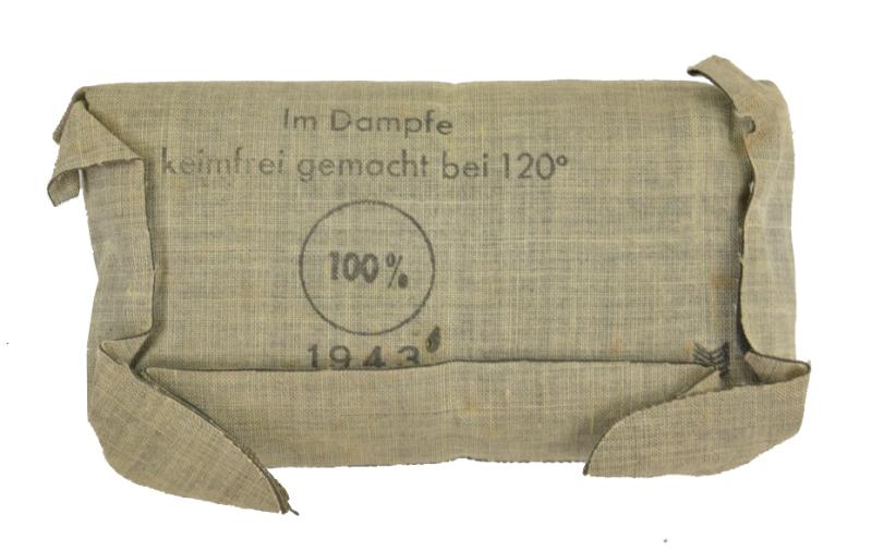 German WW2  First Aid Pack 1943