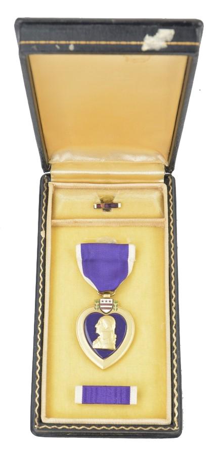 US WW2 Purple Heart Medal in Case