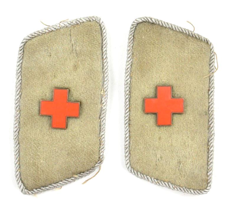 German DRK Collar Tab Set