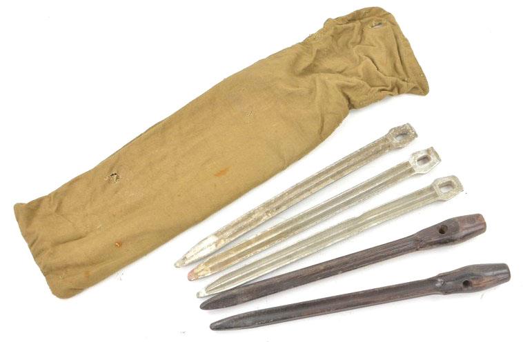 German WH Tent Pole Set in Pouch