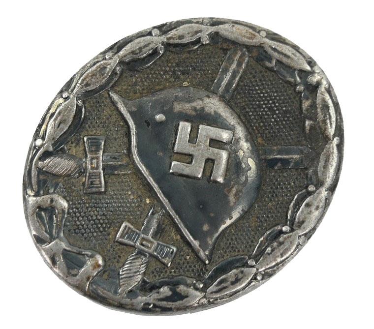 German Wound Badge in Black '32'