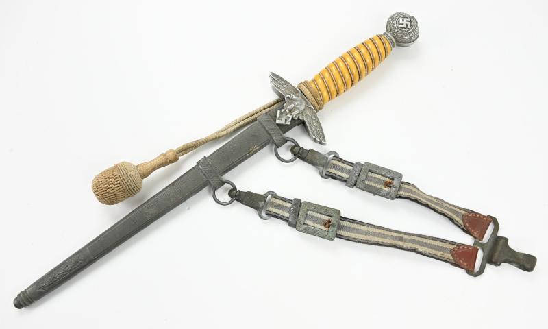 German LW Officer's Dagger with Hanger