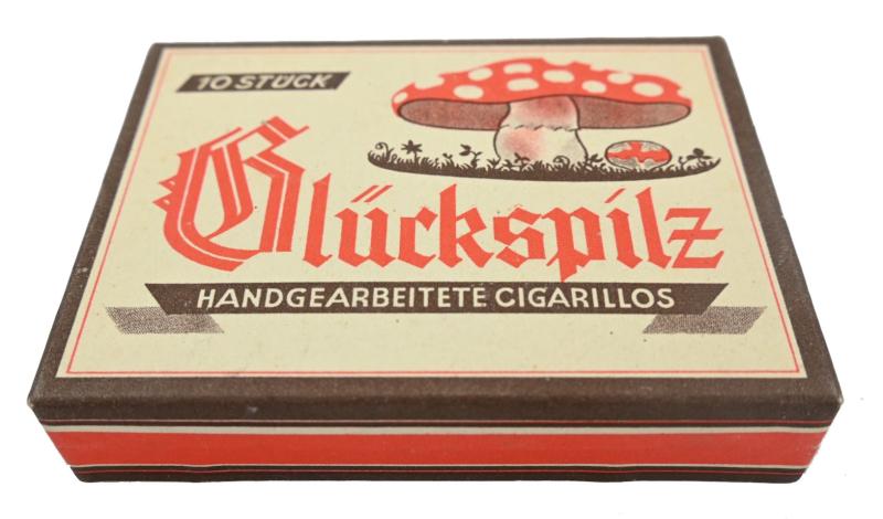 German Third Reich Era Cigarets Box