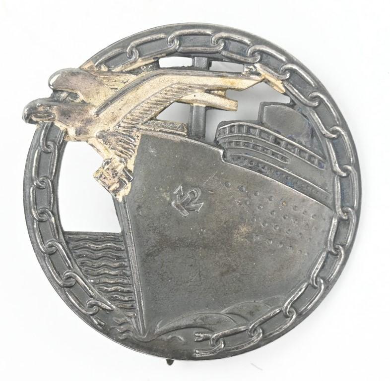 German KM 'Blockade Brecher' War Badge