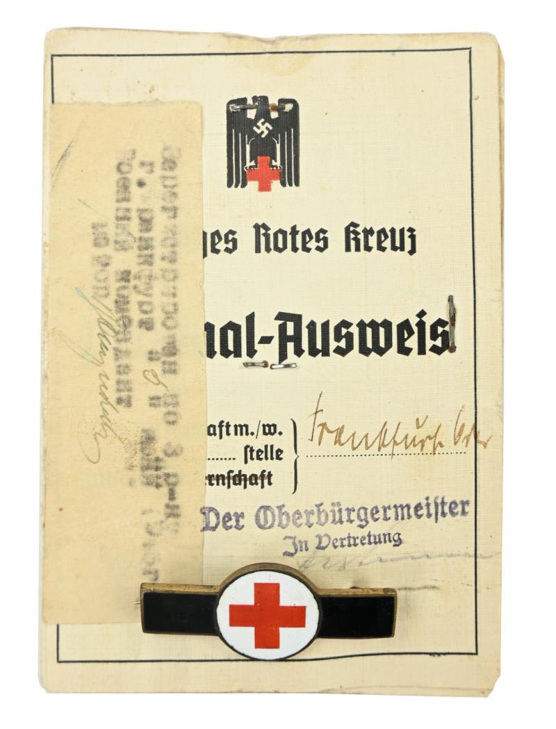 German DRK Memberpass & Badge