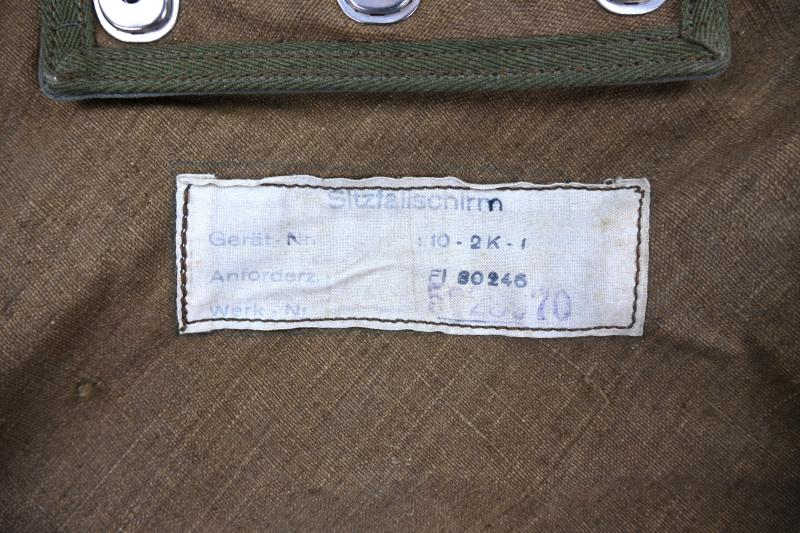 WorldWarCollectibles | German LW Fighterpilot Seat Type Parachute with ...
