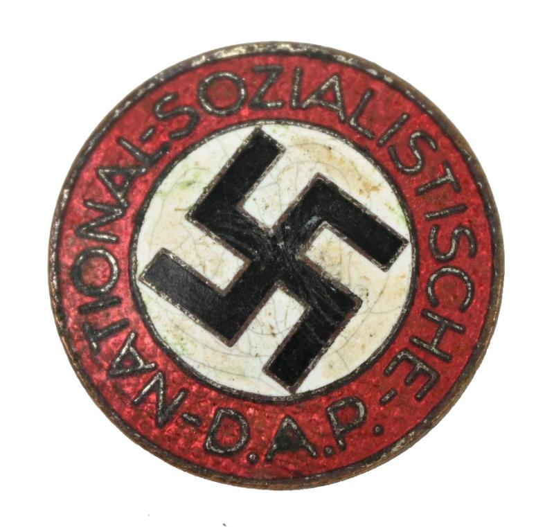 German NSDAP Party Member Badge 'M1/72