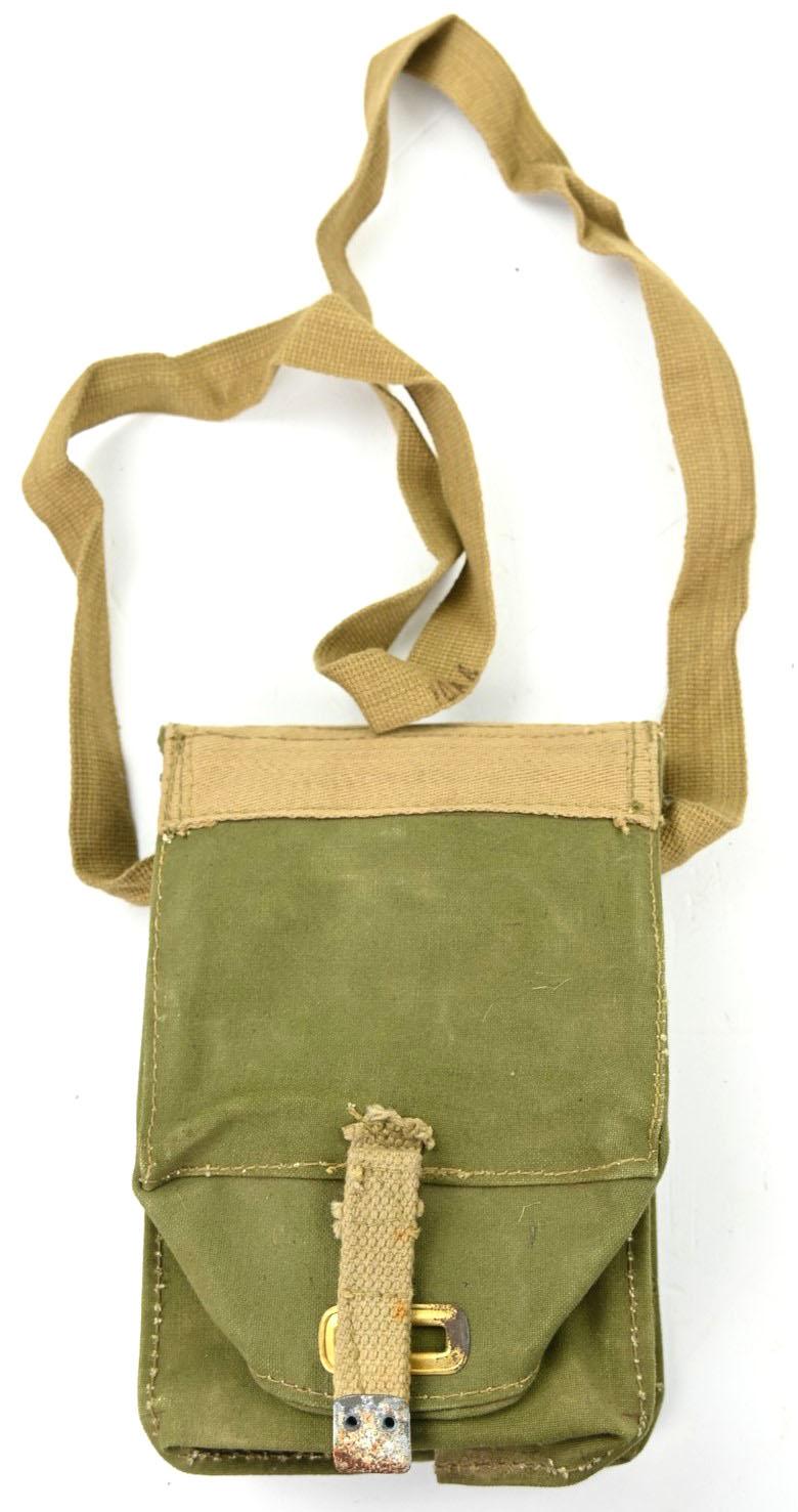 British WW2 Leight Weight Gasmask Pouch