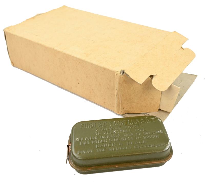 US WW2 First Aid Pack