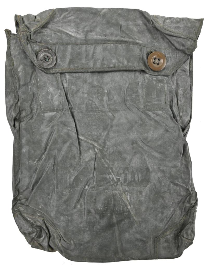 German WH M31 Gascape Pouch