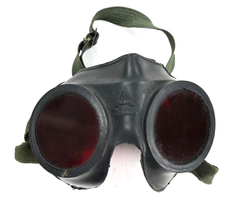 German KM Auer Neophan goggles