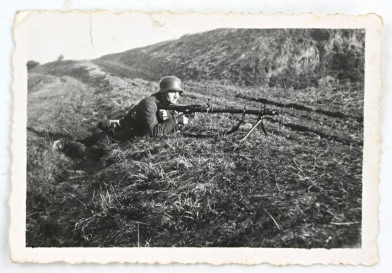 German WH Picture MG34