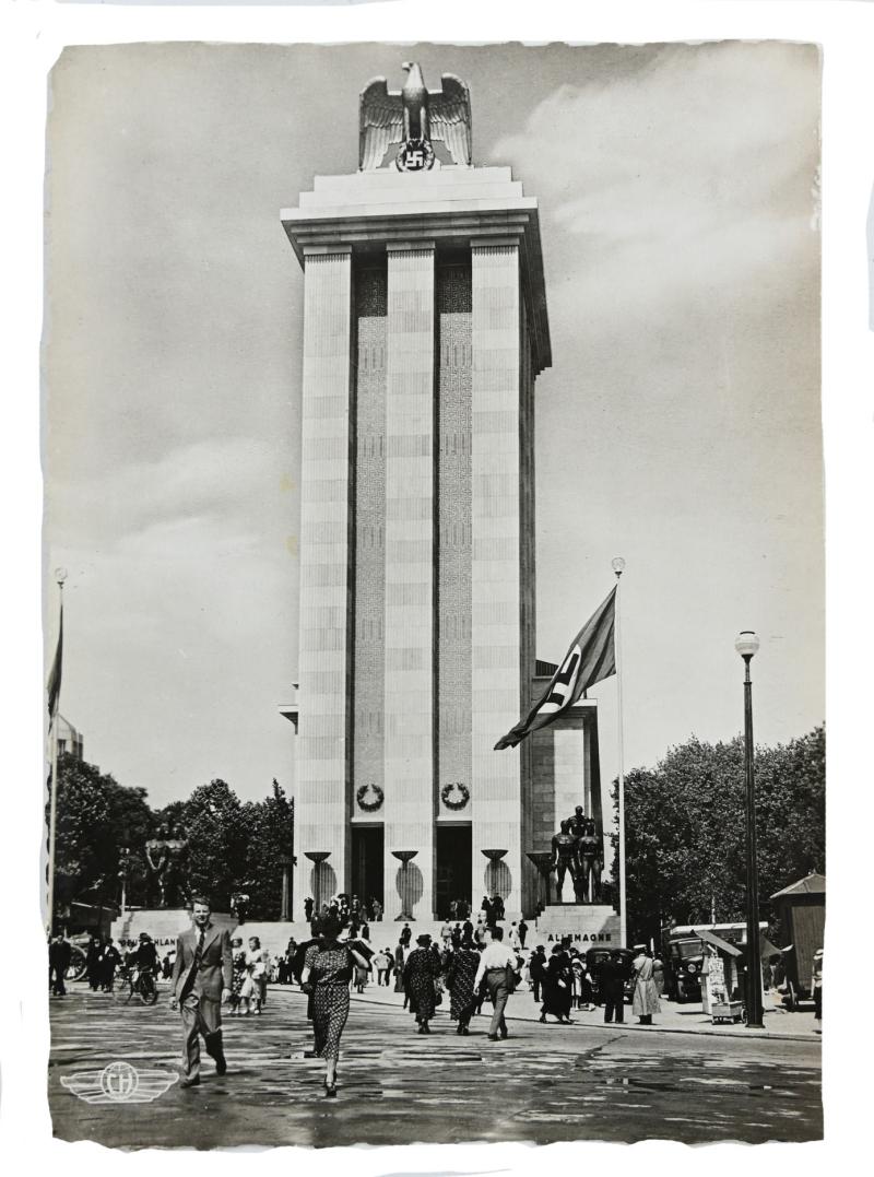 German Third Reich Postcard 'Pavillon de L'Allemagne'