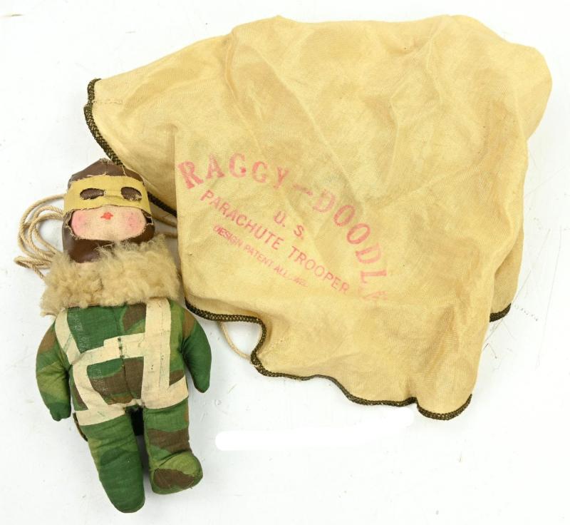 US WW2 Raggy Doodle Camouflaged Paratrooper Doll