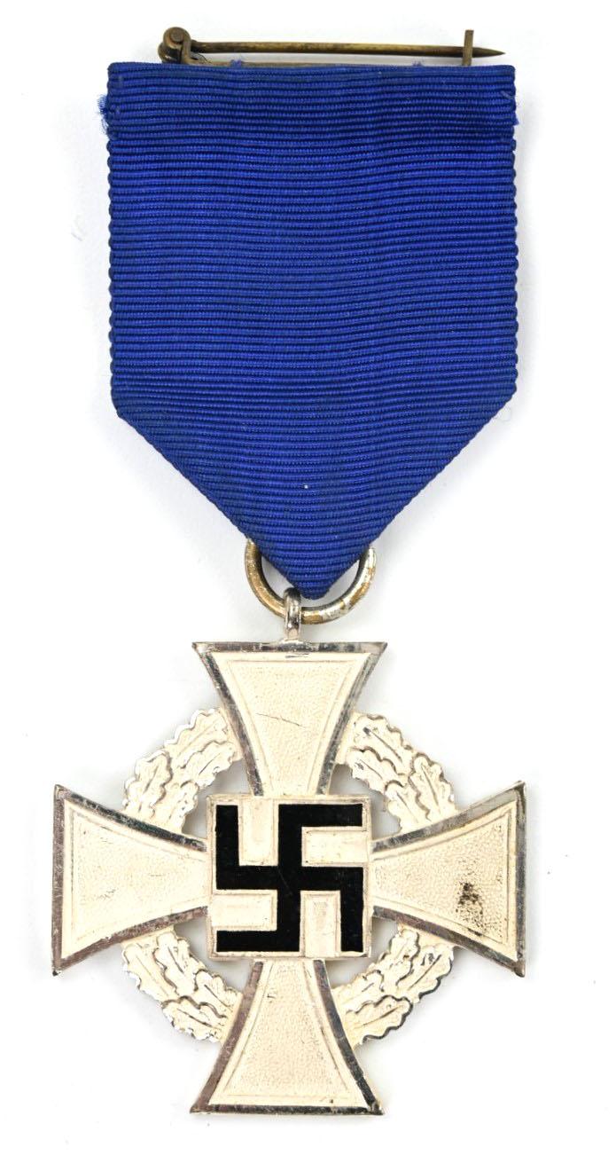 German 25 Years Faithfull Service Medal