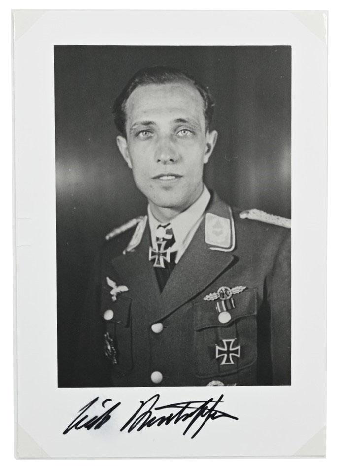 Signature of Luftwaffe KC-OLC & S Recipient 'Erich Rudorffer'