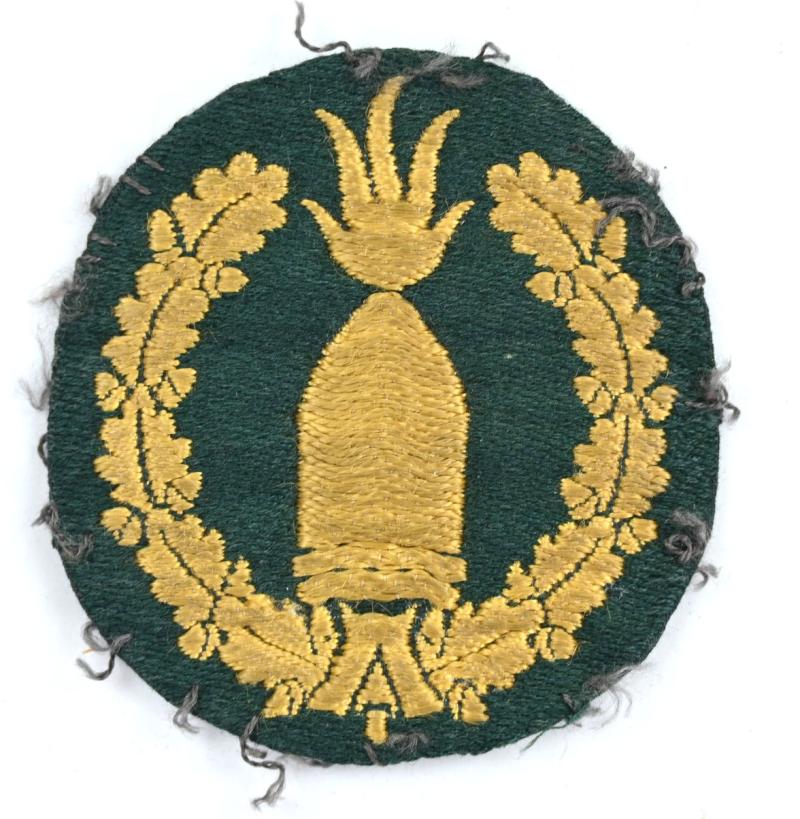 German WH Artillery Gun-Layer Sleeve Patch