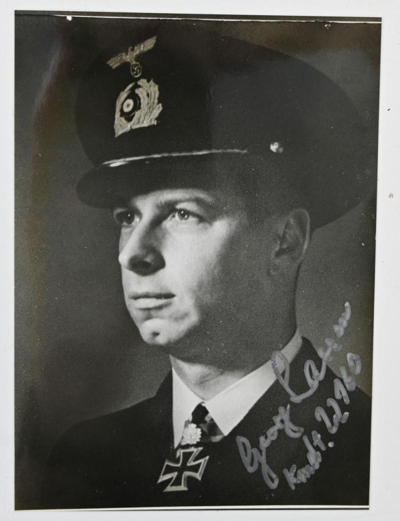 Signature of Kriegsmarine KC & OLC -Recipient 'Georg Lassen'