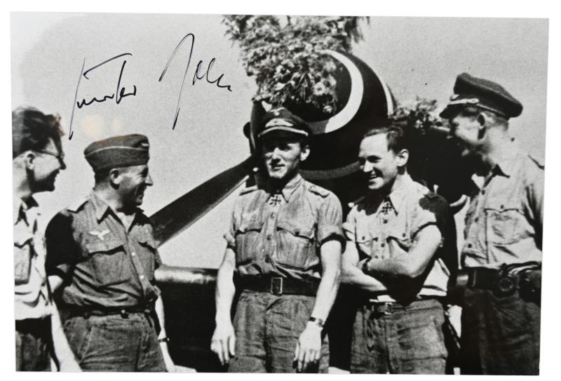 Signature of Luftwaffe KC-OLC&S Recipient 'Günther Rall'