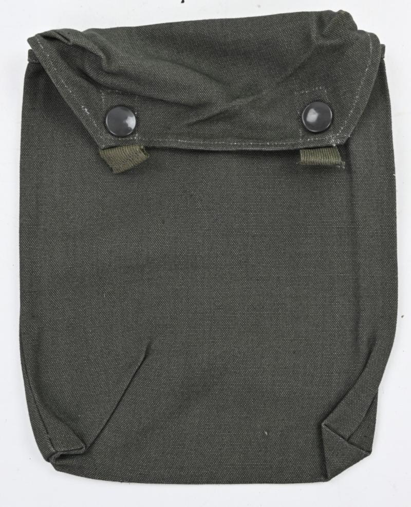 German WH M31 Gascape Pouch