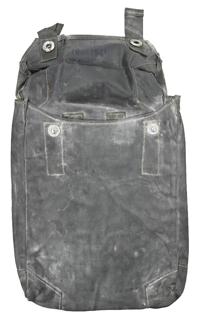 German WH M31 Gascape Pouch