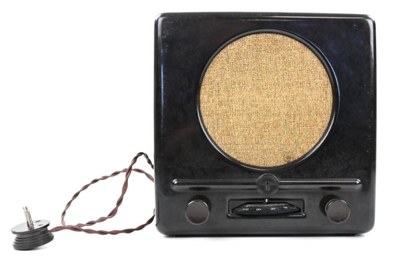 German Third Reich Era Civil Radio 'Deutsche Kleinempfänger'