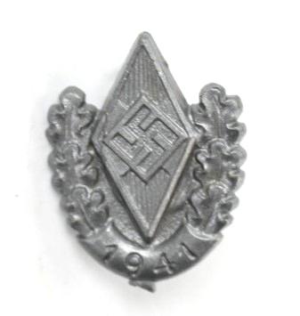 German Hitler Youth Member badge 1941