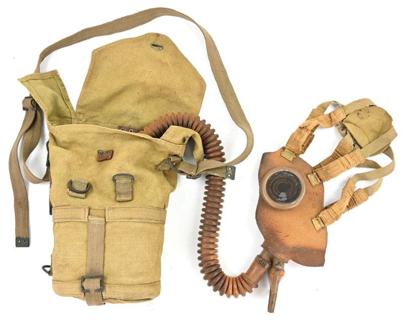 Belgium WW2 M29 Pattern Gasmask Set