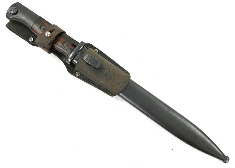 German WH K98 Mauser Bayonet with Frog