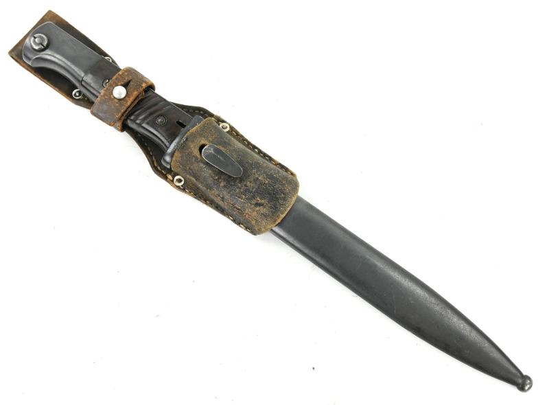 German WH K98 Mauser Bayonet with Frog