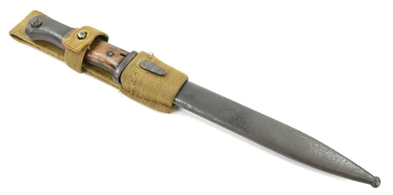 German WH K98 Mauser Bayonet with Canvas Frog