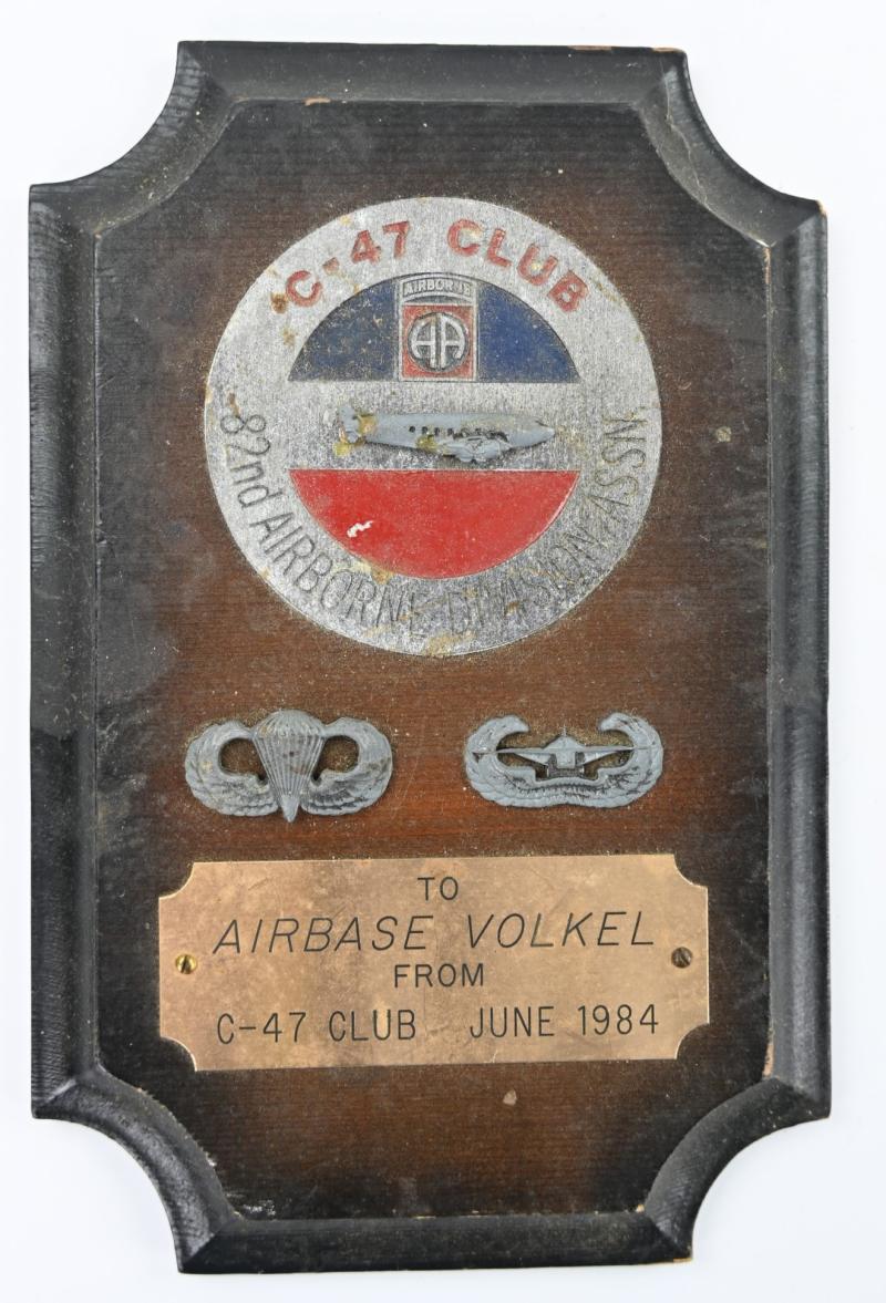 US 82nd AB Ass. / C-47 Club 40 years remembrance plaque 'Volkel'