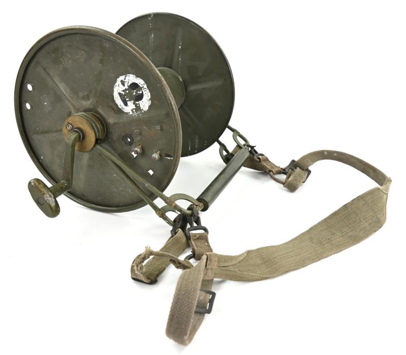 US WW2 Signal Corps Cable Reel DR-8