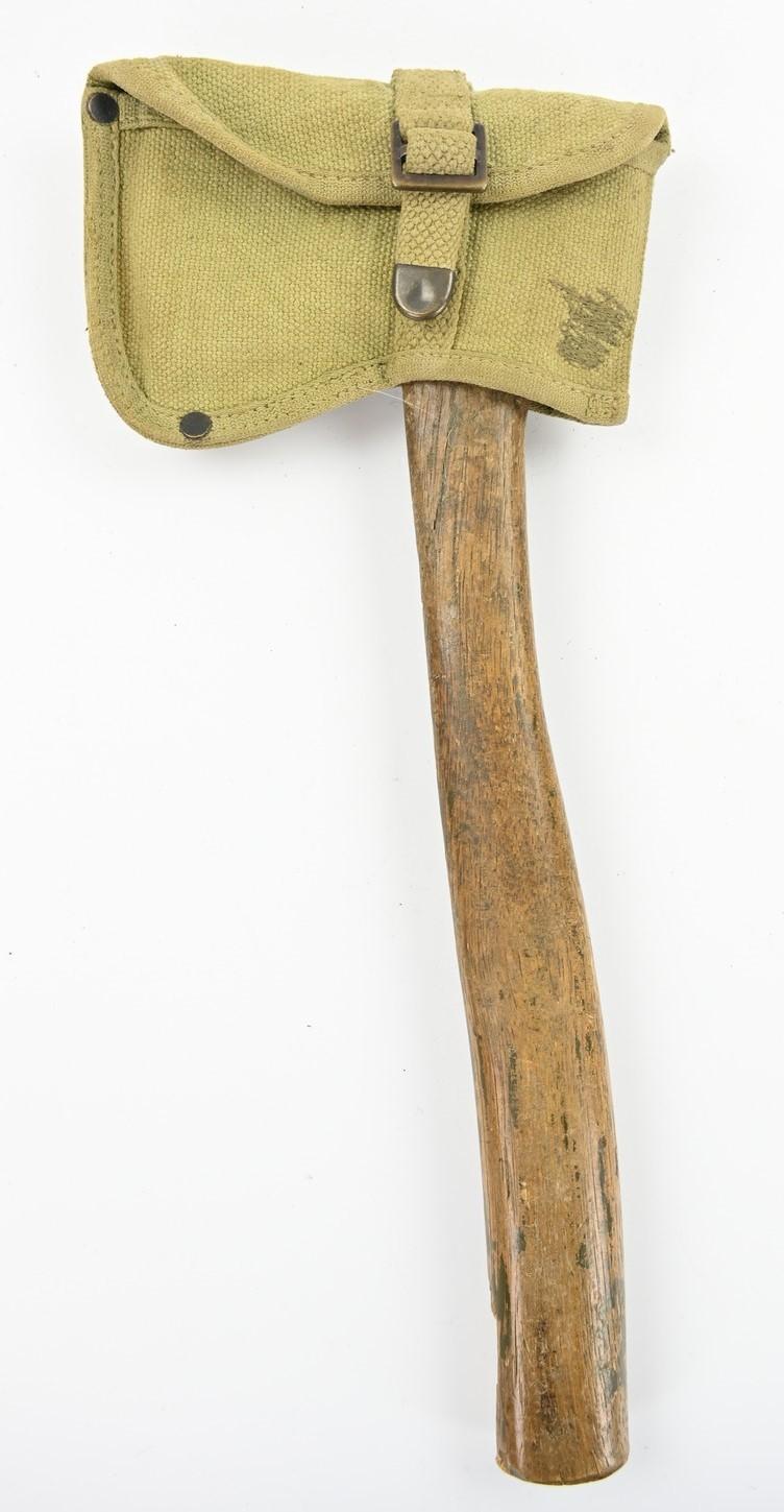 US WW1 M-1910 Entrenching Axe Hatchet & Cover