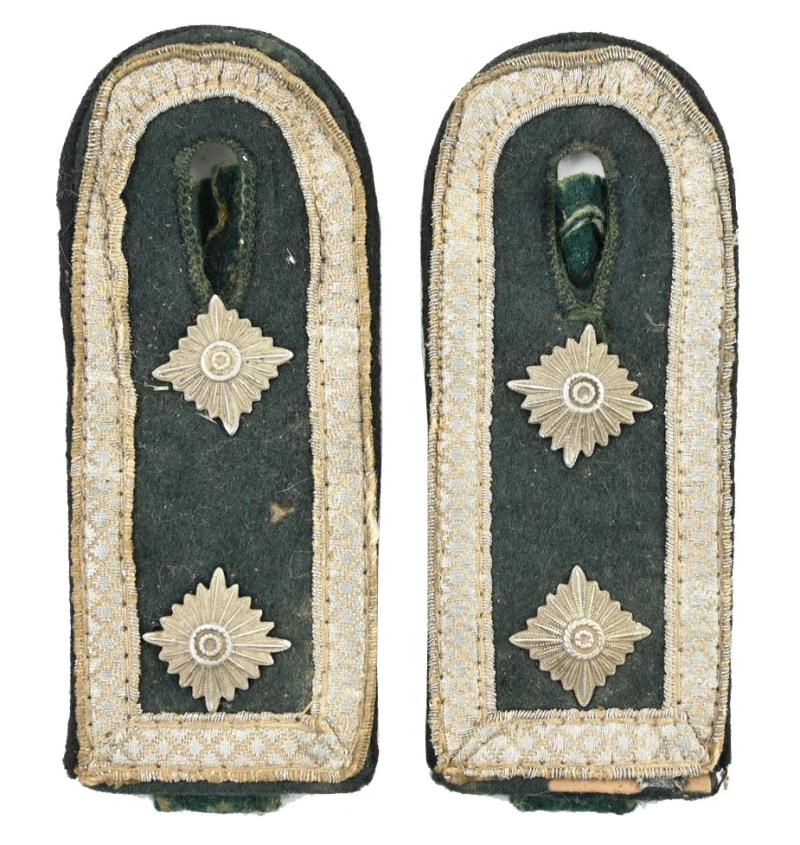 German WH M36 NCO Shoulderboards Pioneer