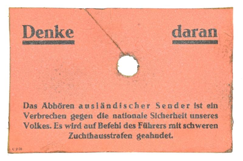 German Third Reich Radio Label 'Denke Daran'