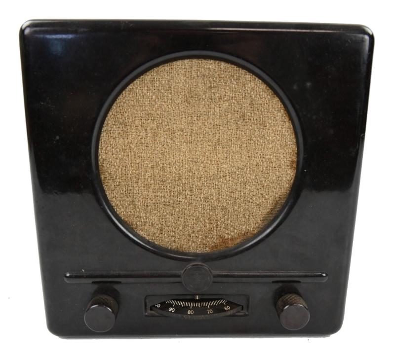 German Third Reich Era Civil Radio 'Deutsche Kleinempfänger'